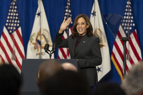 Vice-presidente norte-americana, Kamala Harris, em 13 de dezembro de 2021. - Sputnik Brasil