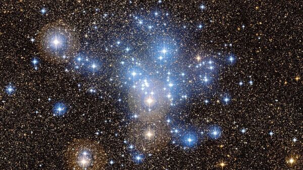 Colisão entre dois aglomerados estelares é registrada pela primeira vez - Sputnik Brasil