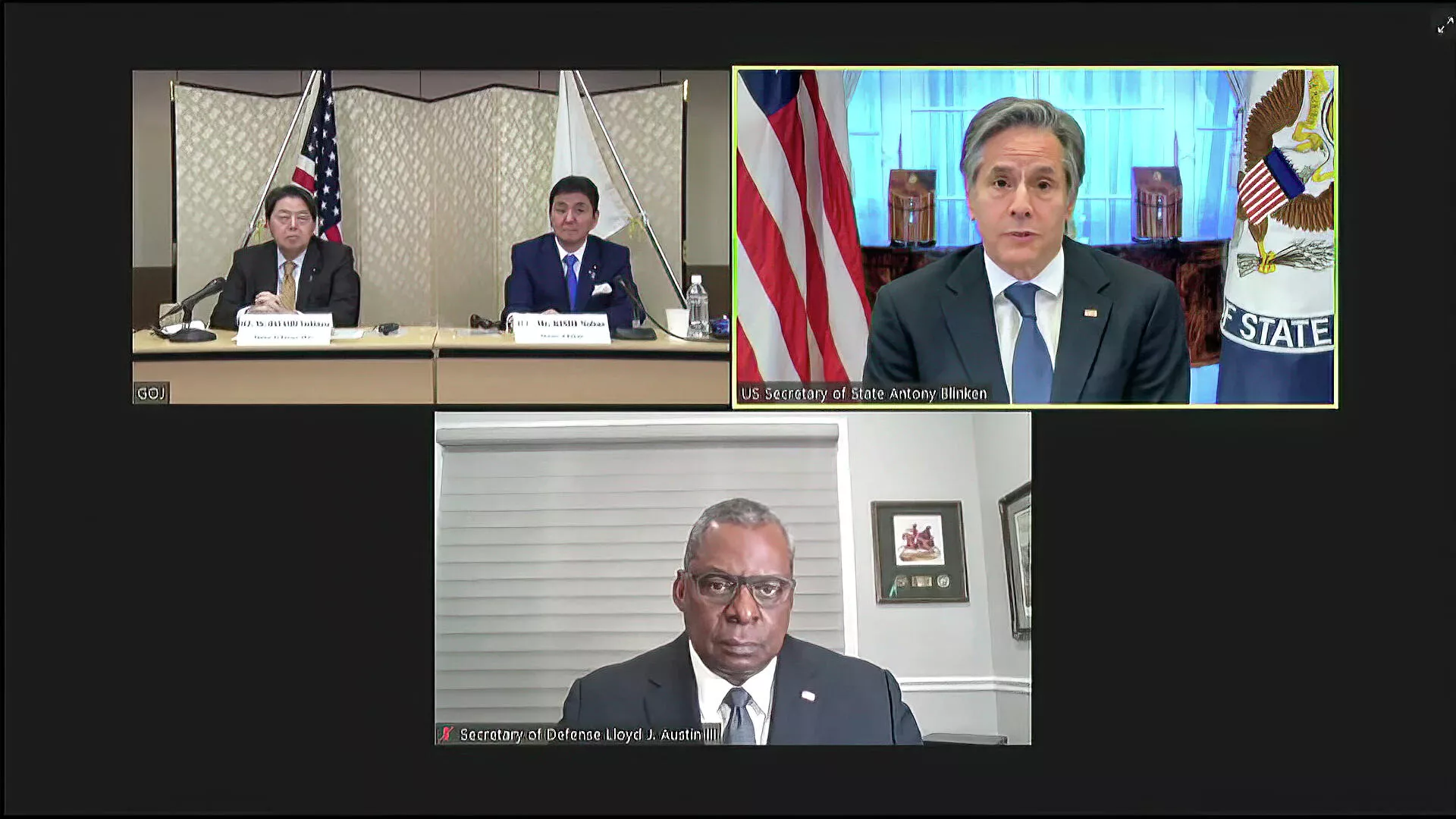Em 6 de janeiro de 2022, participam de videoconferência o chanceler japonês Hayashi Yoshimasa (acima, à esquerda, no quadro esquerdo), o ministro da Defesa do Japão, Nobuo Kishi (acima, à direita, no quadro esquerdo), o secretário de Estado dos Estados Unidos Antony Blinken (acima, à direita), e o secretário de Defesa dos EUA, Lloyd Austin Em 6 de janeiro de 2022, participam de videoconferência o chanceler japonês Hayashi Yoshimasa (acima, à esquerda, no quadro esquerdo), o ministro da Defesa do Japão, Nobuo Kishi (acima, à direita, no quadro esquerdo), o secretário de Estado dos Estados Unidos Antony Blinken (acima, à direita), e o secretário de Defesa dos EUA, Lloyd Austin - Sputnik Brasil, 1920, 07.01.2022
