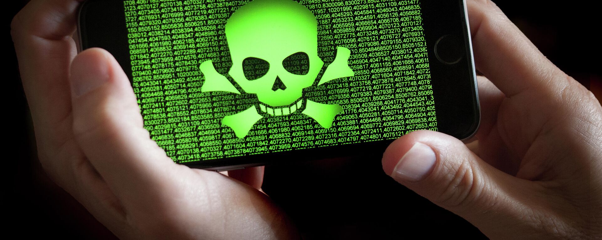 Malware em smartphone (imagem referencial) - Sputnik Brasil, 1920, 03.04.2026