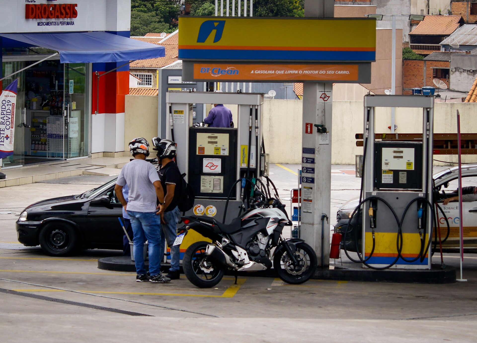 Posto de gasolina no Brasil, 12 de janeiro de 2022 - Sputnik Brasil, 1920, 01.02.2022