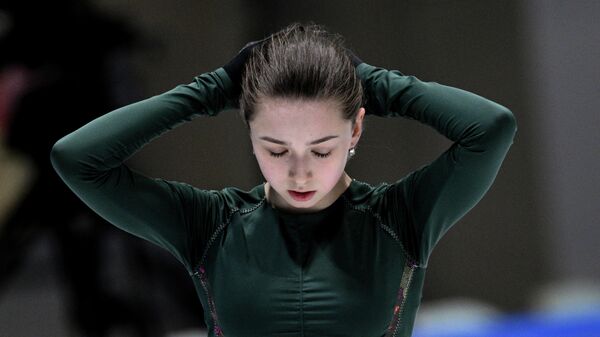 Kamila Valieva, do Comitê Olímpico Russo, durante sessão de treinamento nos Jogos de Inverno de Pequim, China - Sputnik Brasil