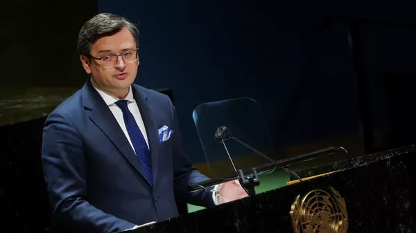 Em Nova York, nos EUA, o chanceler ucraniano, Dmitry Kuleba, participa de uma reunião da Assembleia Geral da Organização das Nações Unidas (ONU), em 23 de fevereiro de 2022 Em Nova York, nos EUA, o chanceler ucraniano, Dmitry Kuleba, participa de uma reunião da Assembleia Geral da Organização das Nações Unidas (ONU), em 23 de fevereiro de 2022 - Sputnik Brasil