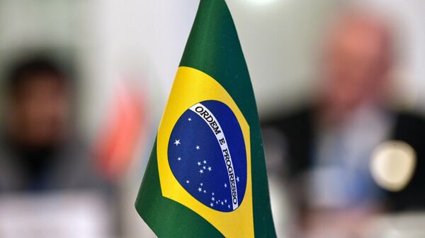 Bandeira do Brasil exibida em evento do BRICS em São Petersburgo, na Rússia. - Sputnik Brasil