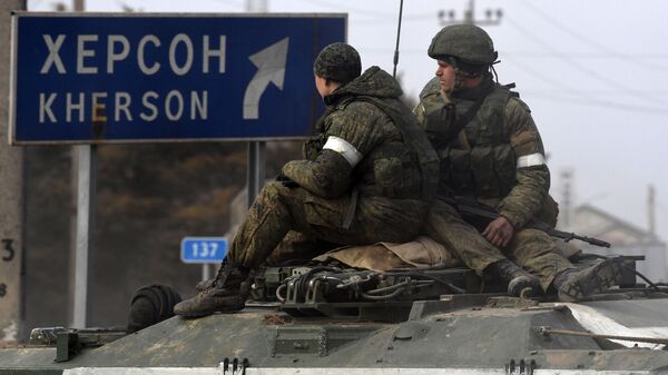 Soldados da Rússia na povoação ucraniana de Armyansk (foto de arquivo) - Sputnik Brasil