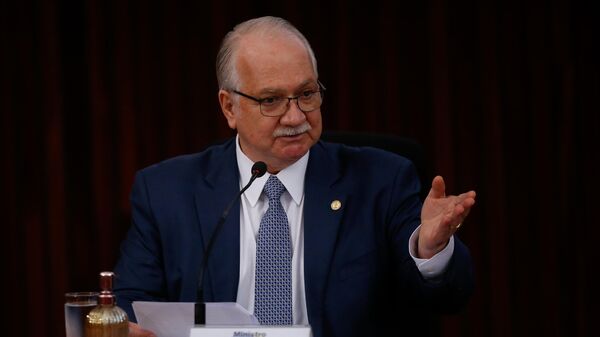 Em Brasília, o ministro do Supremo Tribunal Federal (STF), Edson Fachin, fala durante coletiva de imprensa em sua posse como presidente do Tribunal Superior Eleitoral (TSE), em 23 de fevereiro de 2022 - Sputnik Brasil