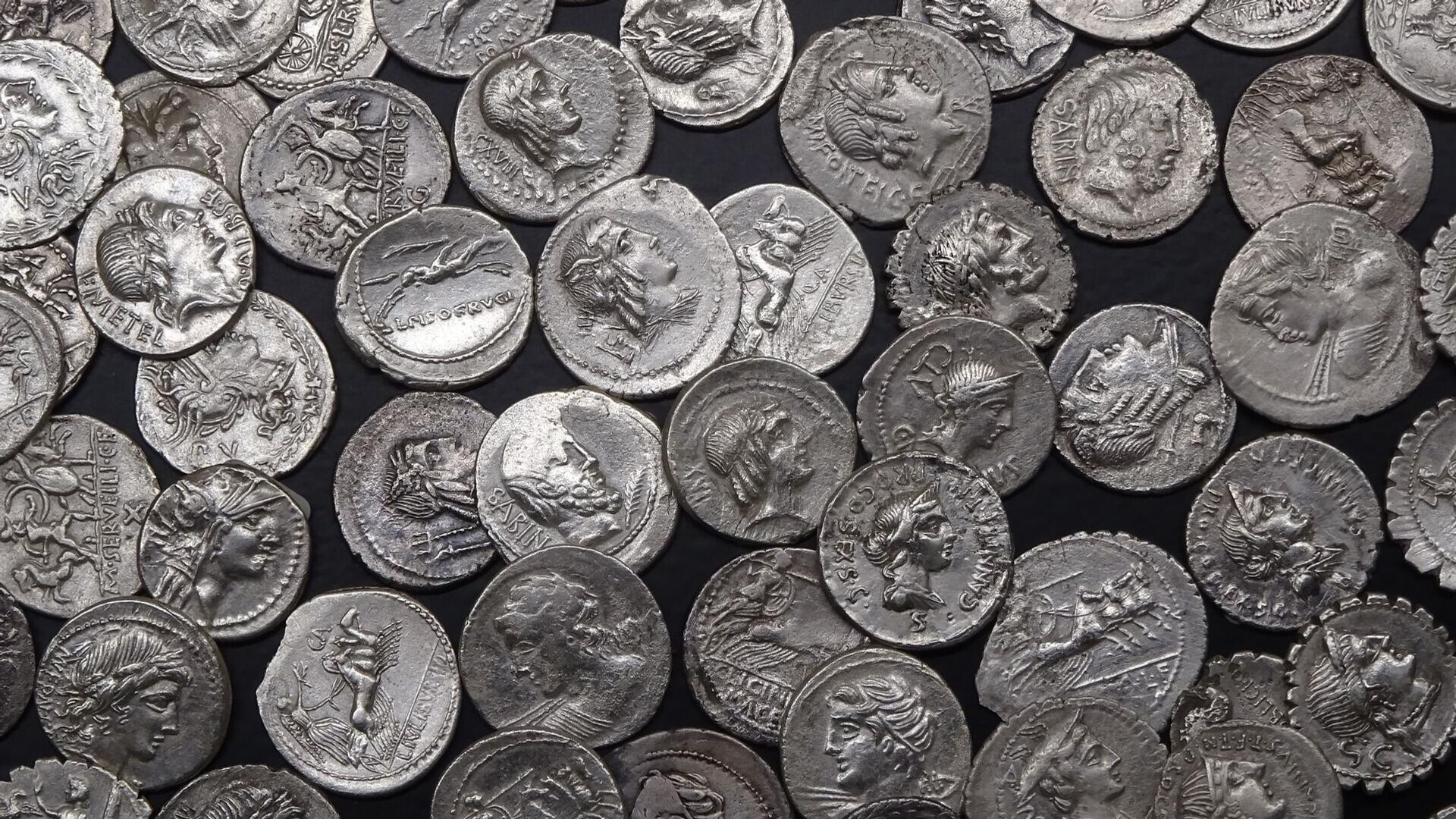 Moedas romanas (imagem de referência) - Sputnik Brasil, 1920, 04.04.2022