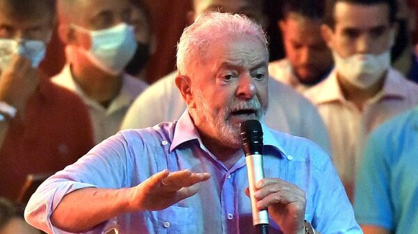 Encontro partidário reúne o ex-presidente Lula (PT) em 30 de março de 2022 - Sputnik Brasil