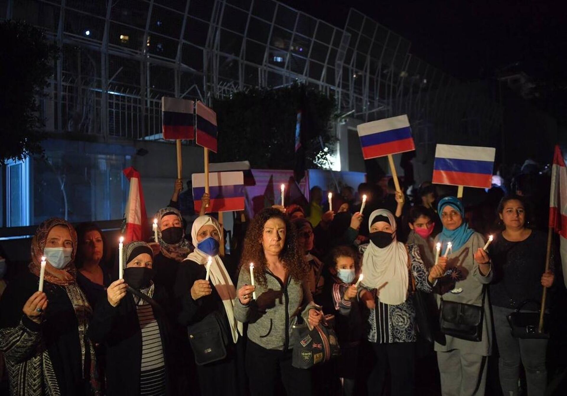 Em Beirute, no Líbano, manifestantes demonstram apoio à operação militar especial da Rússia na Ucrânia, em 7 de abril de 2022 - Sputnik Brasil, 1920, 11.04.2022