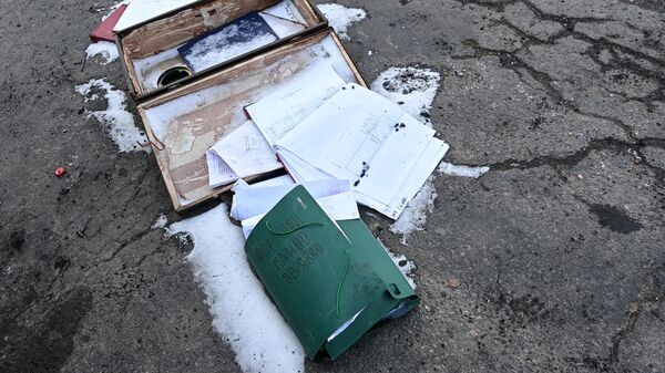 Documentos das Forças Armadas da Ucrânia deixados na região de Kherson, em 11 de março de 2022 (foto de arquivo) - Sputnik Brasil