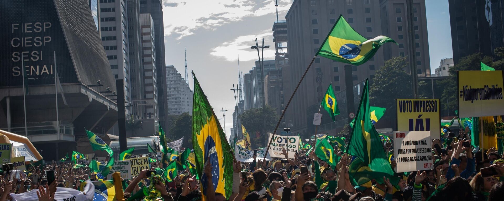 Protesto por voto impresso auditável, convocado por movimentos e parlamentares bolsonaristas , na avenida Paulista,  São Paulo, 1º de agosto de 2021 (foto de arquivo) - Sputnik Brasil, 1920, 26.04.2022