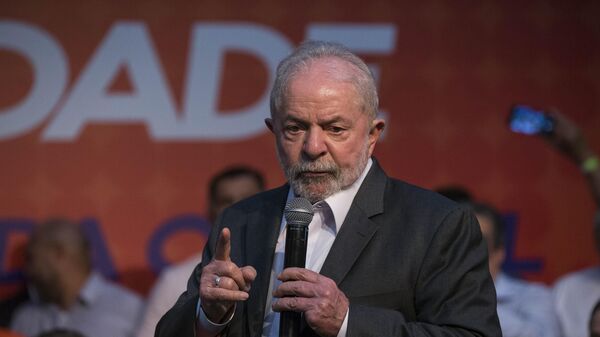 Ex-presidente Luiz Inácio Lula da Silva (PT) participa de evento promovido pelo partido Solidariedade, em 3 de maio de 2022 - Sputnik Brasil