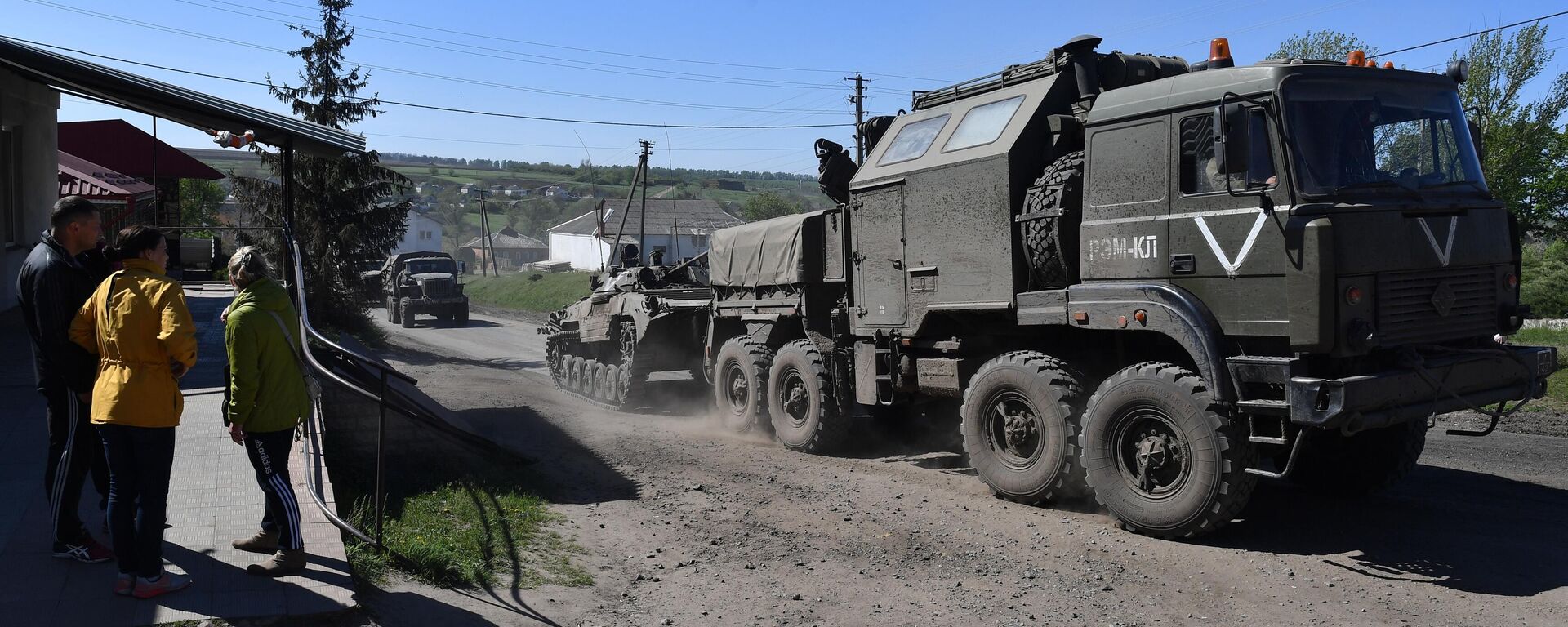 Veículos militares blindados da Rússia na região da Cracóvia - Sputnik Brasil, 1920, 30.06.2025