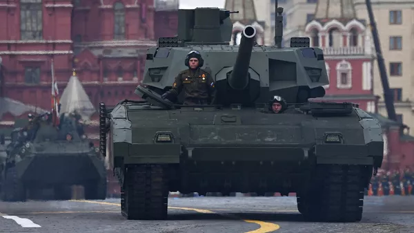 Tanques T-14 Armata durante o desfile militar que marca o 77º aniversário da vitória na Grande Guerra pela Pátria - Sputnik Brasil