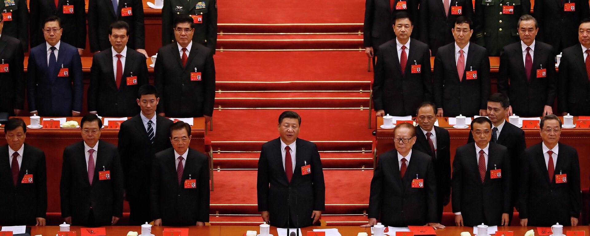 Presidente chinês, Xi Jinping, e membros do Partido Comunista da China - Sputnik Brasil, 1920, 23.06.2022