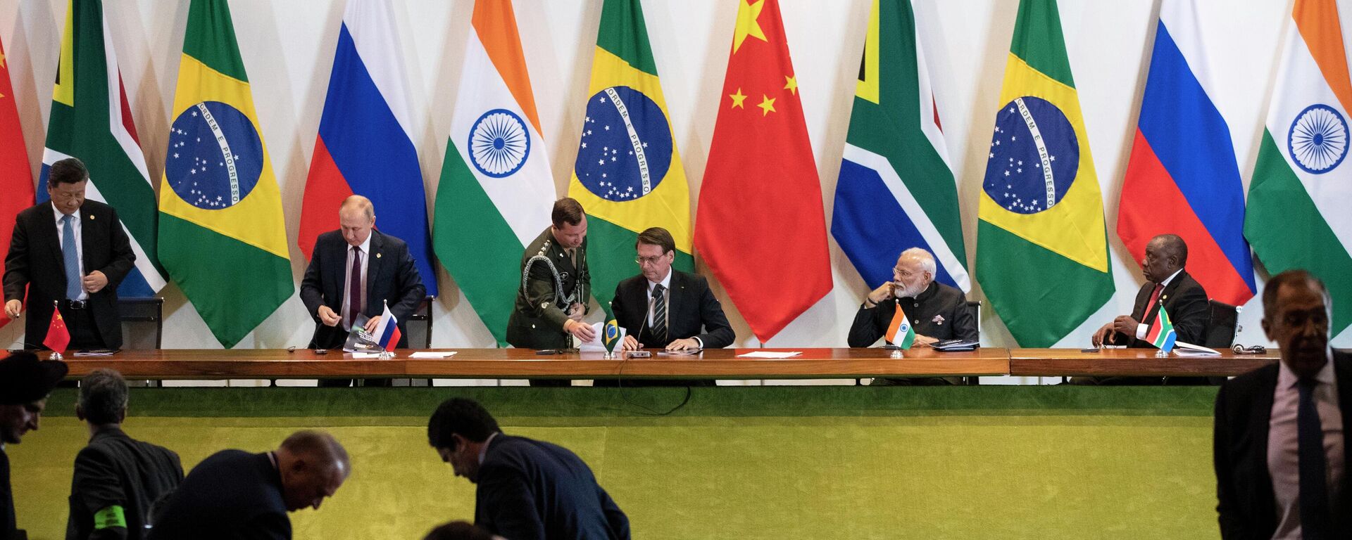 Os líderes dos países do BRICS participam de encontro do bloco em Brasília, Brasil, 14 de novembro de 2019 - Sputnik Brasil, 1920, 21.05.2022