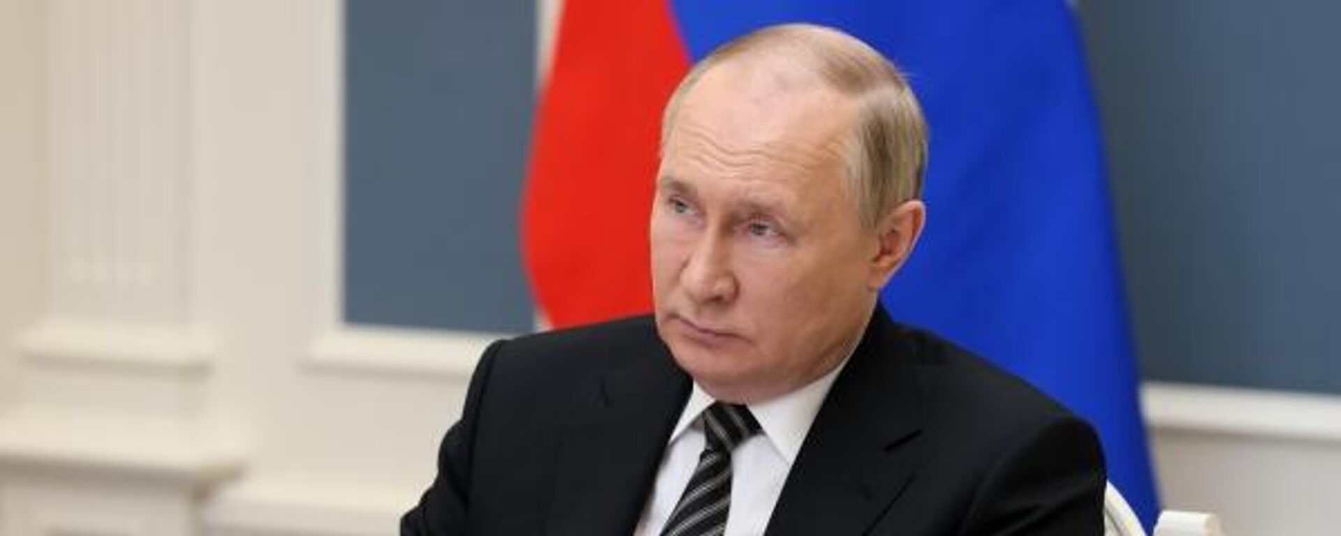 O presidente russo, Vladimir Putin, participa de uma reunião do Conselho Econômico Supremo da Eurásia, que ocorre no Quirguistão, por meio de um link de vídeo no Kremlin, em Moscou, na Rússia, 27 de maio de 2022 - Sputnik Brasil, 1920, 03.06.2022