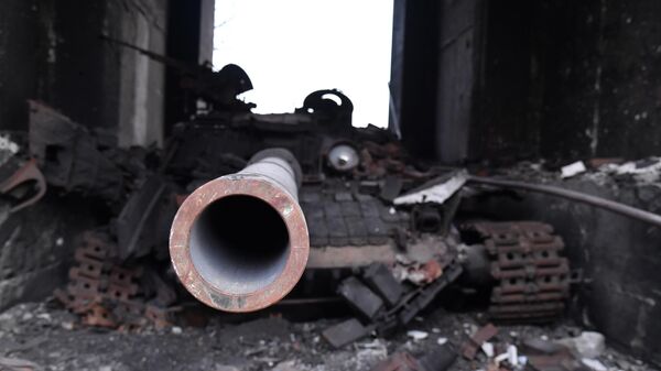 Tanque do Exército da Ucrânia destruído em Severodonetsk - Sputnik Brasil