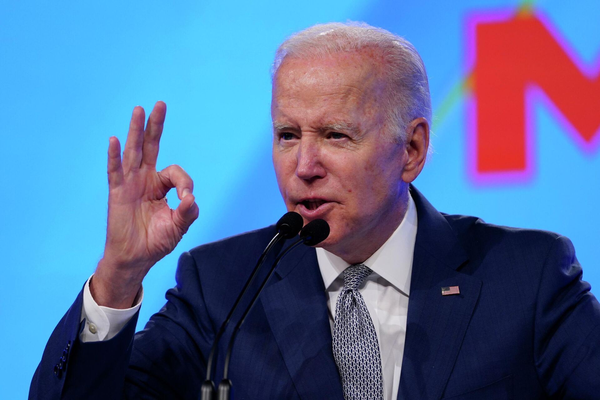 O presidente norte-americano, Joe Biden, discursa na convenção da AFL-CIO (sigla em inglês para Federação Americana do Trabalho e Congresso de Organizações Industriais), na Filadélfia, EUA, 14 de junho de 2022 - Sputnik Brasil, 1920, 08.02.2023