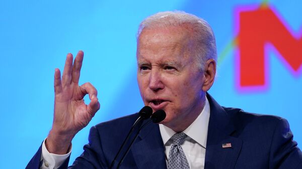O presidente norte-americano, Joe Biden, discursa na convenção da Federação Americana do Trabalho e Congresso de Organizações Industriais, na Filadélfia. EUA, 14 de junho de 2022 - Sputnik Brasil