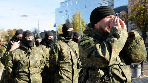 Mídia: EUA apoiam batalhão neonazista da Ucrânia desde 2023, apesar de proibição