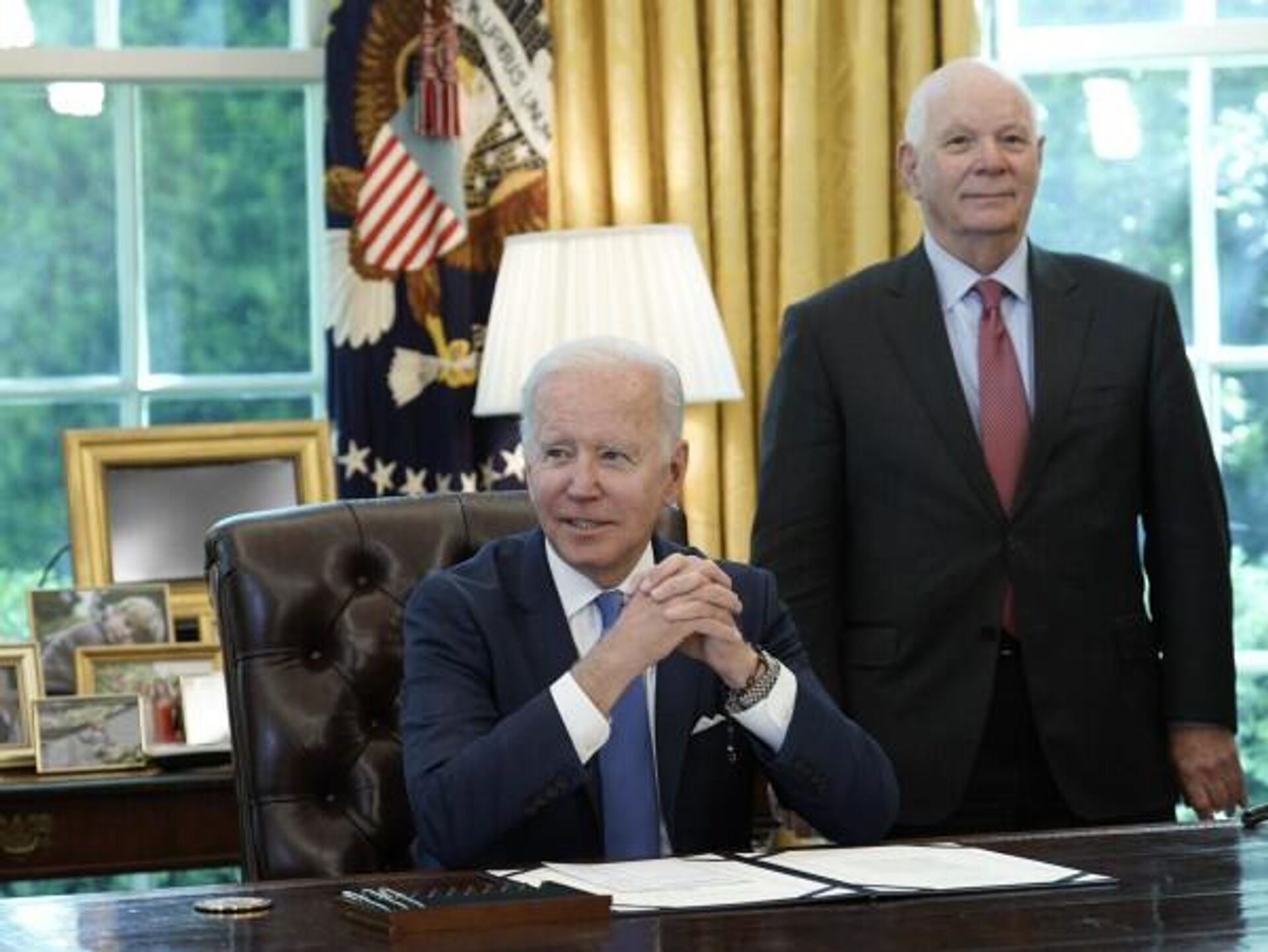 Presidente norte-americano, Joe Biden depois da assinatura da lei Lend-Lease para Ucrânia, Casa Branca, Washington - Sputnik Brasil, 1920, 20.06.2022