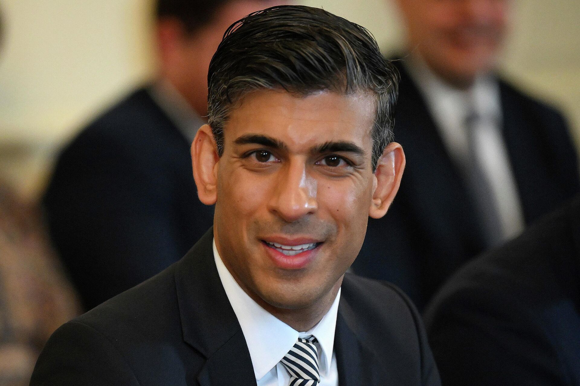 Chanceler do Tesouro britânico, Rishi Sunak, participa de uma reunião do gabinete em 10, Downing Street, Londres, 24 de maio de 2022 Chanceler do Tesouro britânico, Rishi Sunak, participa de uma reunião do gabinete em 10, Downing Street, Londres, 24 de maio de 2022 - Sputnik Brasil, 1920, 07.07.2022