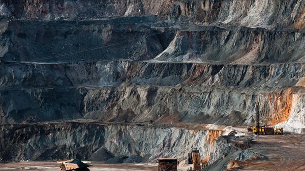 Exploração de minério de ferro da Vale em Itabira, Minas Gerais, em 21 de março de 2012 - Sputnik Brasil