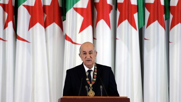O presidente argelino, Abdelmadjid Tebboune, discursa durante cerimônia de posse no palácio presidencial, em Argel, na Argélia, em 19 de dezembro de 2019 - Sputnik Brasil