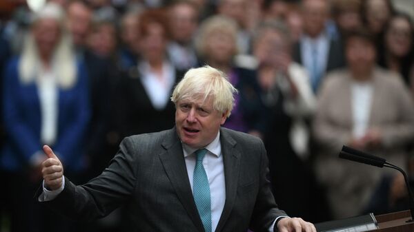 Primeiro-ministro cessante britânico, Boris Johnson, faz o seu discurso final junto de 10 Downing Street, Londres, 6 de setembro de 2022 - Sputnik Brasil