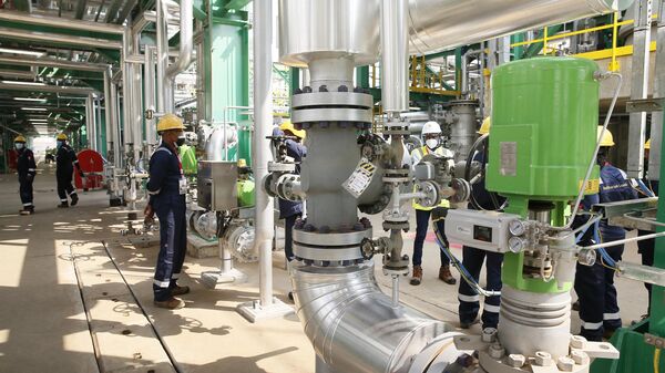 Refinaria da compania estatal de petróleo em Luanda, Angola,  2022.  - Sputnik Brasil
