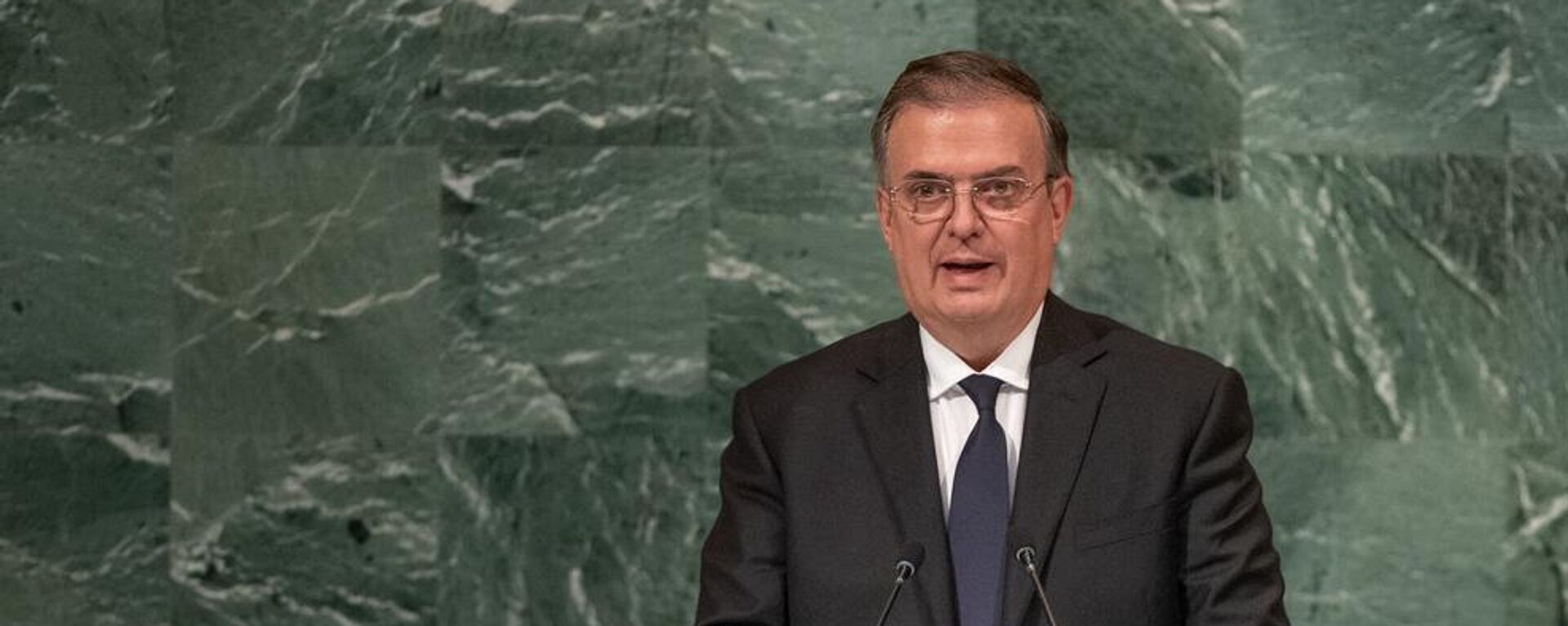 O chanceler do México, Marcelo Ebrard, discursa na Assembleia Geral da ONU. Nova York, 22 de setembro de 2022. - Sputnik Brasil, 1920, 23.09.2022