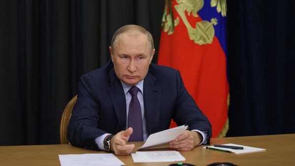 Presidente da Rússia, Vladimir Putin, durante reunião em formato de videoconferência sobre assuntos agrários, em 27 de setembro de 2022 (foto de arquivo) - Sputnik Brasil