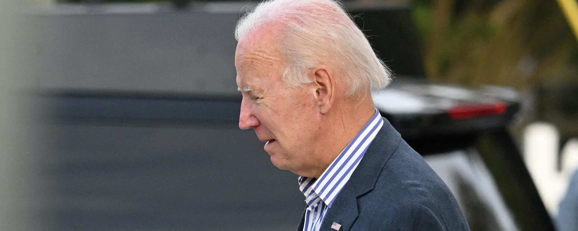 Joe Biden, presidente dos EUA, deixa a Igreja Católica Saint Edmond após missa em Rehoboth Beach, Delaware, EUA, 22 de outubro de 2022 - Sputnik Brasil, 1920, 24.10.2022