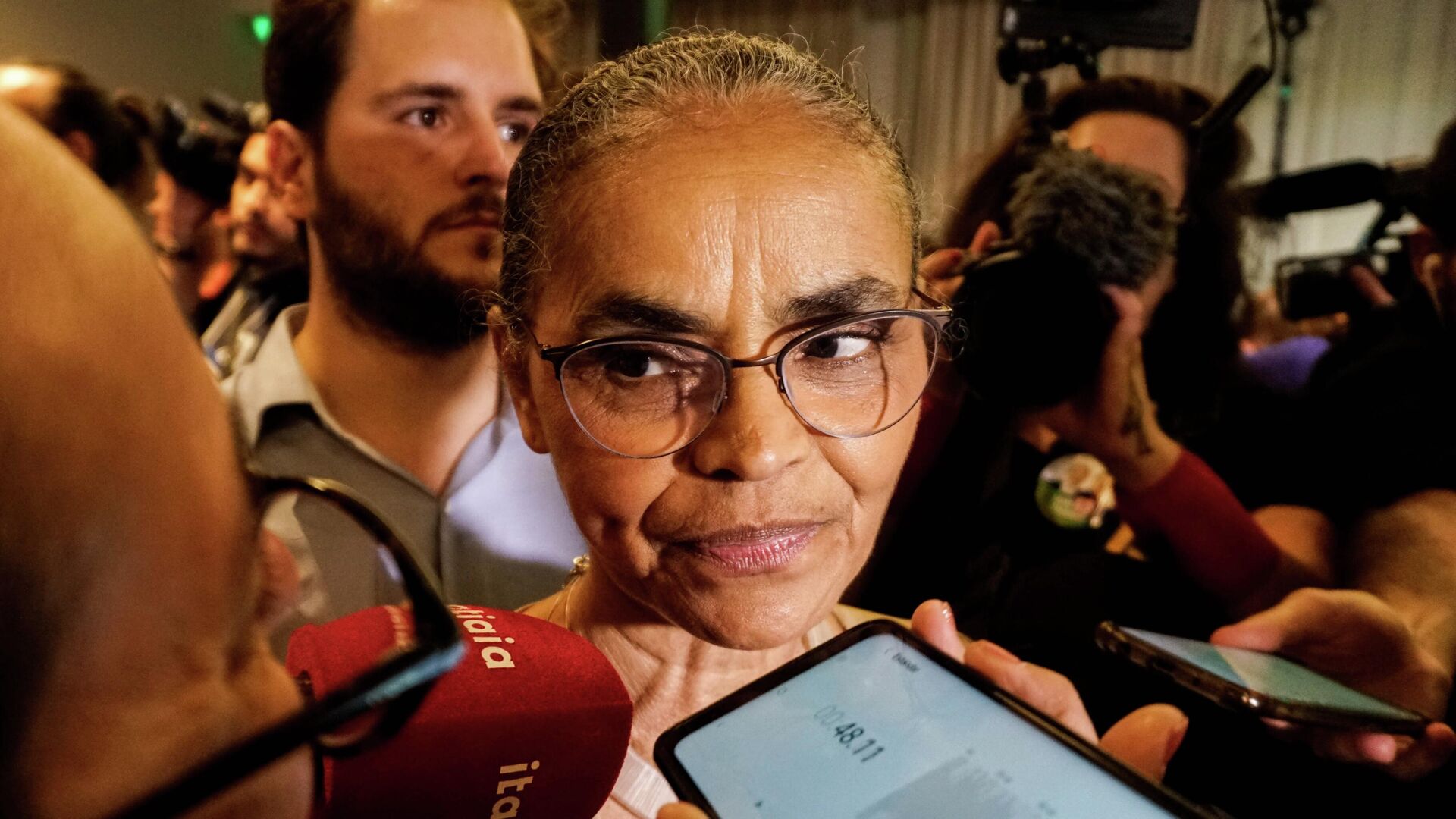 A deputada federal eleita e ex-ministra do Meio Ambiente Marina Silva (Rede) concede entrevista após pronunciamento sobre a vitória eleitoral do presidente eleito do Brasil, Luiz Inácio Lula da Silva (PT). São Paulo, 30 de outubro de 2022 - Sputnik Brasil, 1920, 02.11.2022