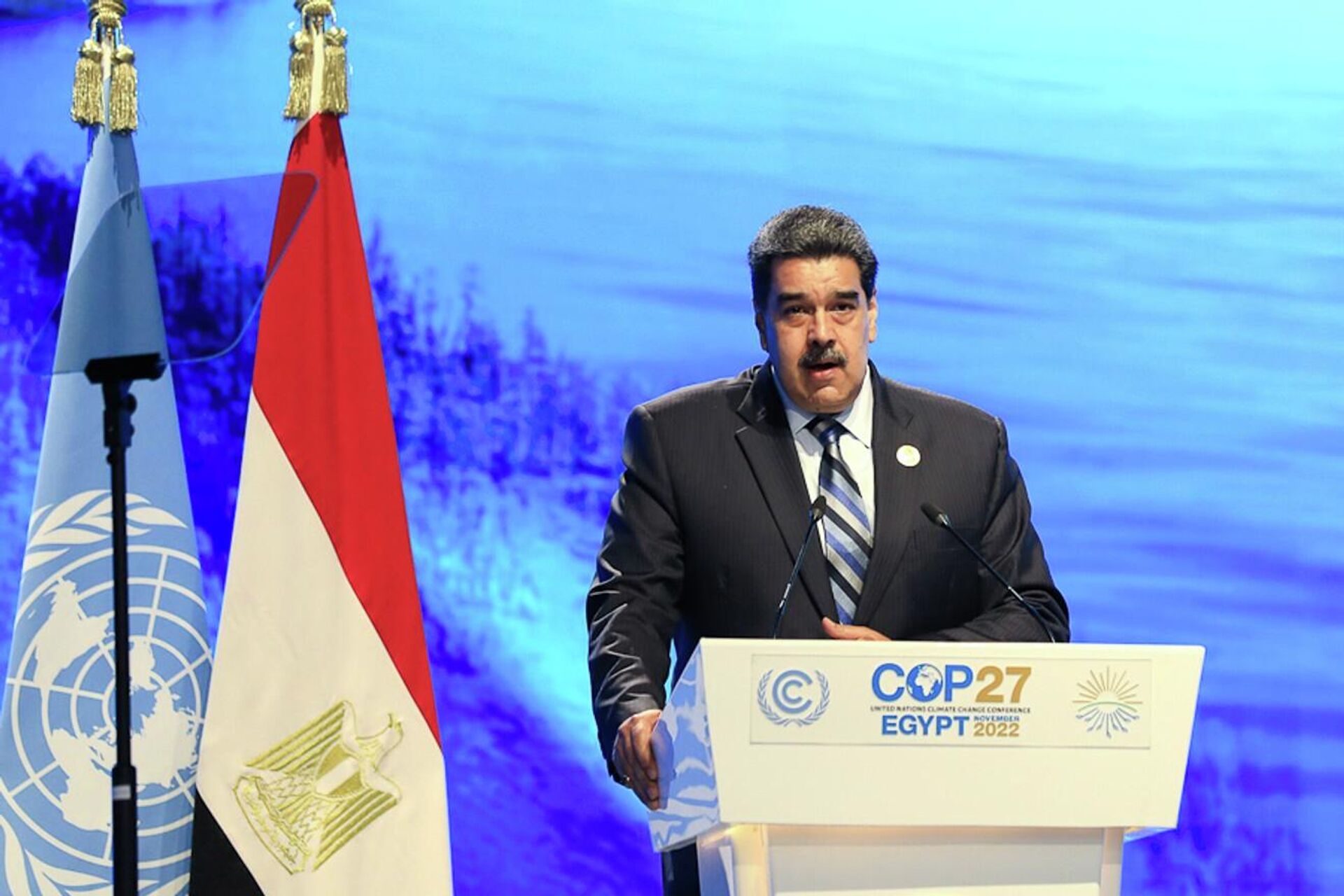 O presidente da Venezuela, Nicolás Maduro, discursa durante a COP27 - Sputnik Brasil, 1920, 18.11.2022