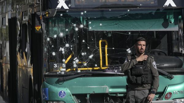 Explosões deixam pelo menos 17 feridos e 1 morto em Jerusalém, segundo autoridades - Sputnik Brasil