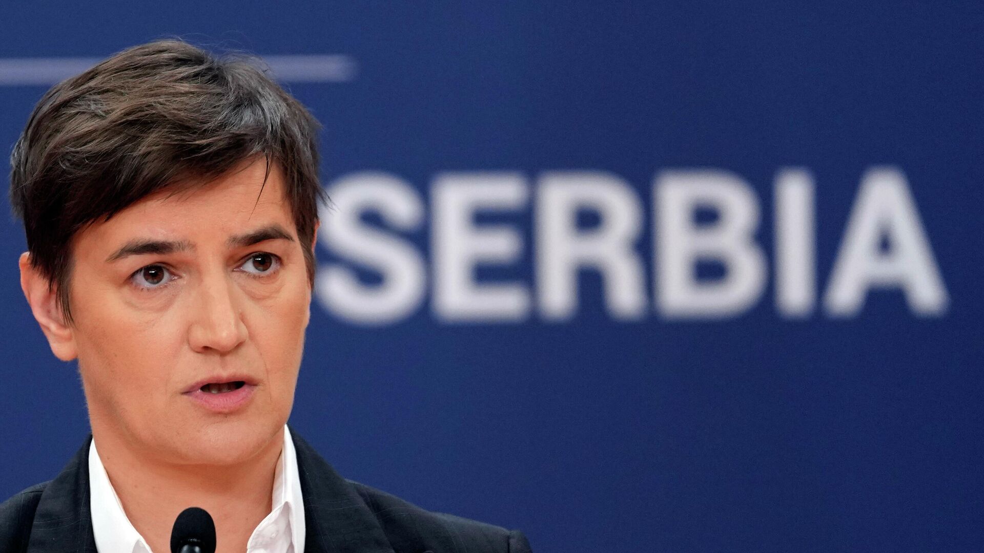 A primeira-ministra sérvia Ana Brnabic durante coletiva de imprensa no Palácio da Sérvia em Belgrado, Sérvia, 29 de junho de 2022 - Sputnik Brasil, 1920, 24.12.2023