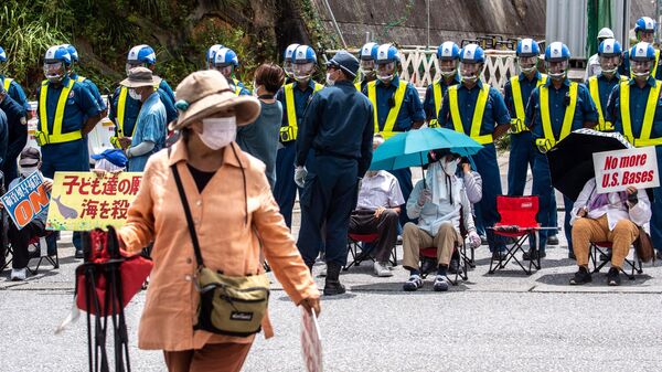 Ativistas protestam base Henoko dos EUA em Nago, prefeitura de Okinawa, Japão, 24 de agosto de 2022 - Sputnik Brasil