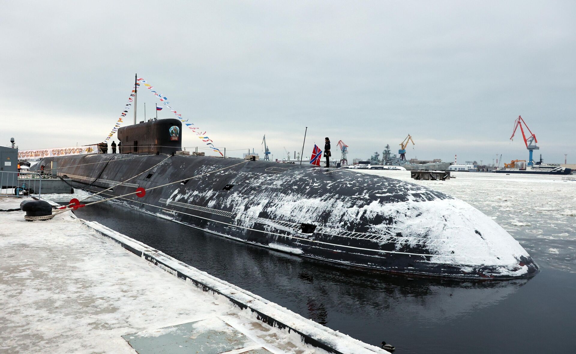 Rússia aumenta força naval com 6º submarino de propulsão nuclear da ...