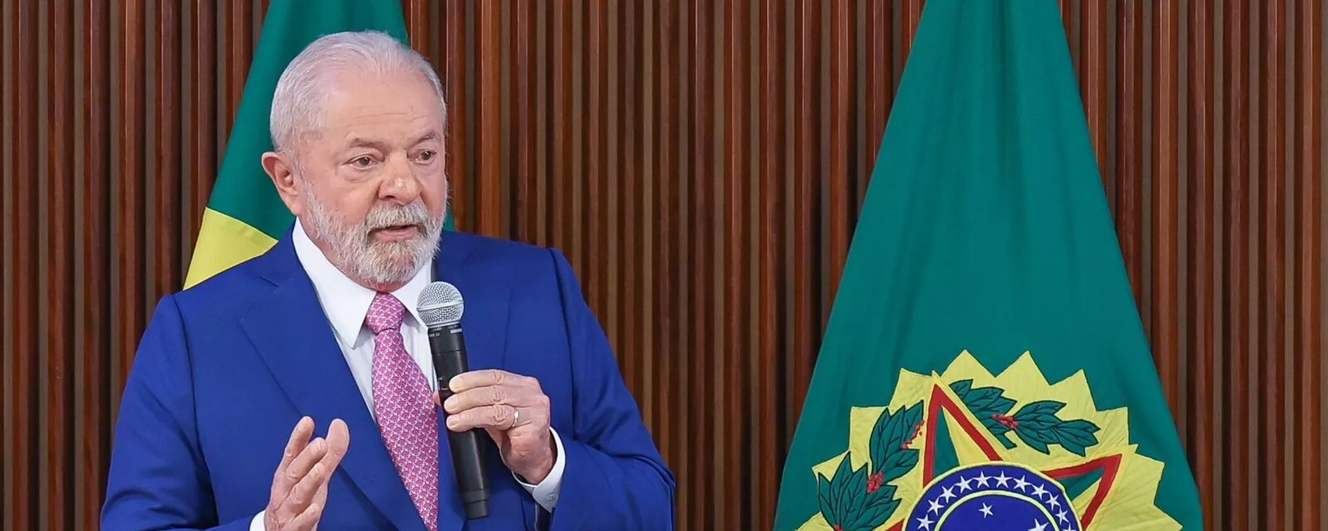 Luiz Inácio Lula da Silva (PT) discursa na primeira reunião ministerial de seu governo. Brasília (DF), 6 de janeiro de 2023 - Sputnik Brasil, 1920, 24.07.2024