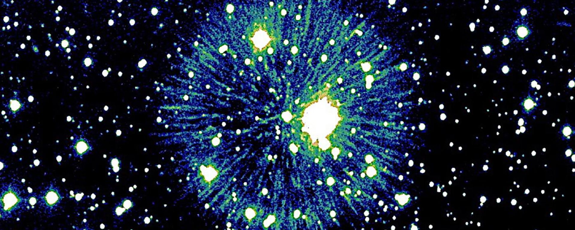 Nebulosa Pa 30, que provavelmente resultou da colisão de duas estrelas moribundas, ocorrida há aproximadamente 850 anos - Sputnik Brasil, 1920, 12.10.2026