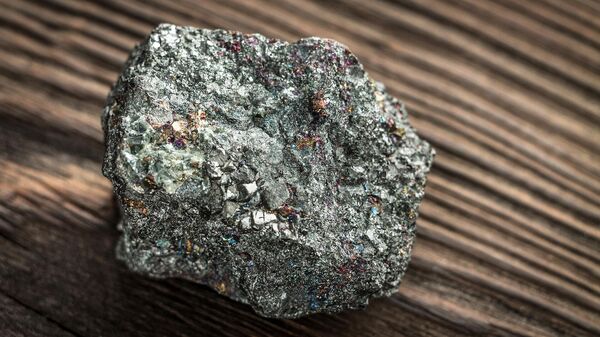 Mineral de terras-raras (imagem referencial) - Sputnik Brasil