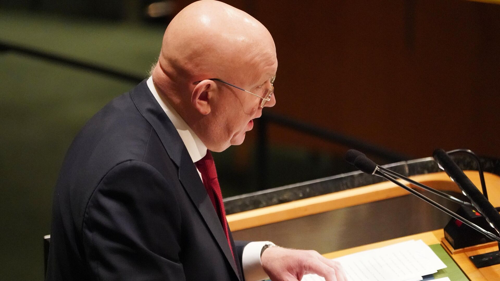 Vasily Nebenzya, embaixador russo na Organização das Nações Unidas (ONU) Vasily Nebenzya, embaixador russo na Organização das Nações Unidas (ONU) - Sputnik Brasil, 1920, 07.02.2023