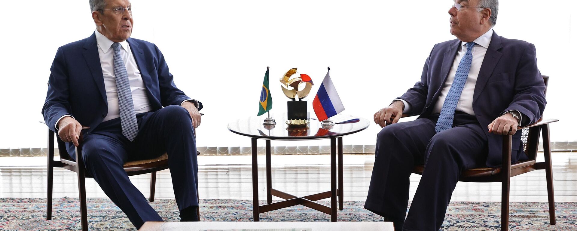 Sergei Lavrov (à esquerda) e Mauro Vieira (à direita), ministros das Relações Exteriores da Rússia e do Brasil, respectivamente, durante encontro no Palácio Itamaraty, Rio de Janeiro, Brasil, 17 de abril de 2023 - Sputnik Brasil, 1920, 17.04.2023