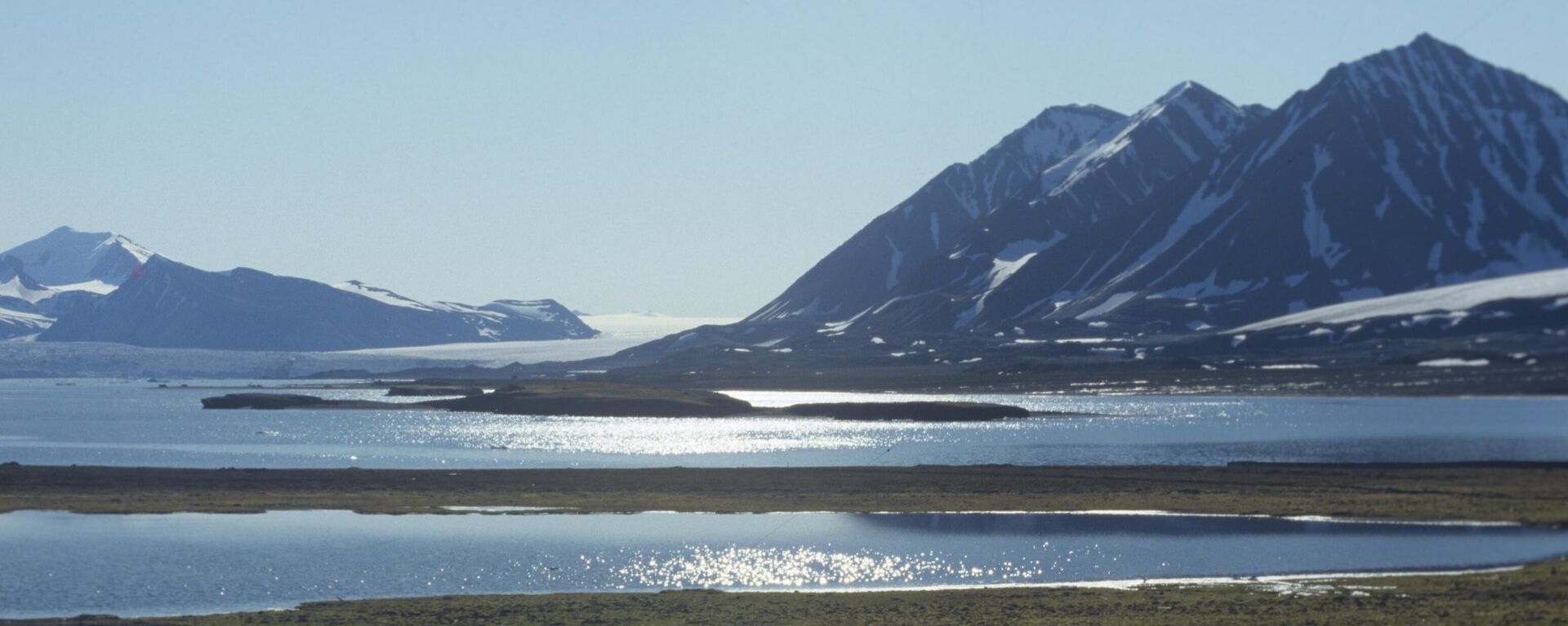 Paisagem da ilha de Svalbard, Noruega - Sputnik Brasil, 1920, 04.07.2023