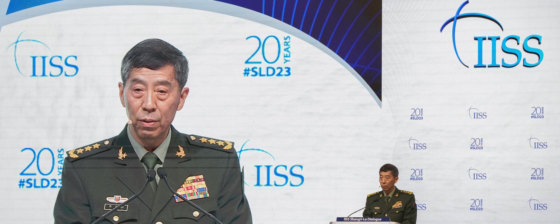 Ministro da Defesa chinês, general Li Shangfu, faz seu discurso no último dia do 20º fórum Diálogo de Shangri-La sobre defesa e segurança da Ásia, Cingapura, 4 de junho de 2023. - Sputnik Brasil, 1920, 04.06.2023