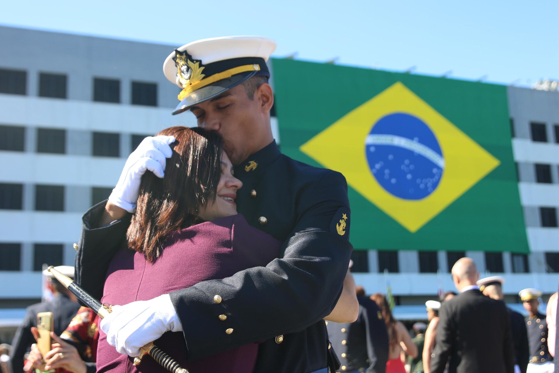 Cerimônia de Encerramento do Curso Especial de Habilitação para Promoção a Sargento, Juramento à Bandeira pelos Alunos do Curso de Formação de Sargentos Músicos, Rio de Janeiro, 14 de junho de 2023 - Sputnik Brasil, 1920, 15.06.2023