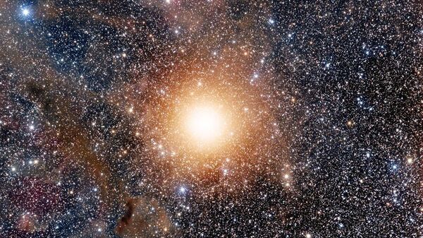 Imagem da estrela supergigante vermelha Betelgeuse - Sputnik Brasil