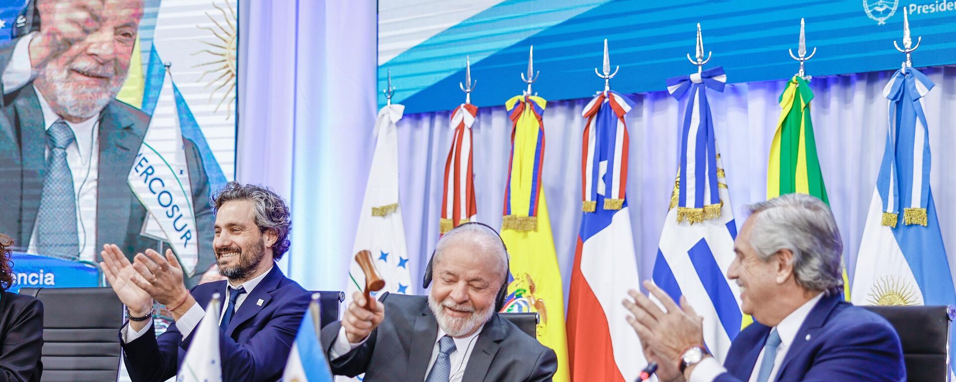 Presidente da República, Luiz Inácio Lula da Silva, durante sessão Plenária de Chefes e Chefas de Estado do Mercosul, Bolívia, Estados Associados e Convidados Especiais, Buenos Aires, 4 de junho de 2023 - Sputnik Brasil, 1920, 23.09.2023